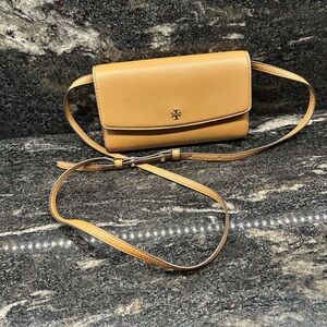 Tory Burch tan clutch purse